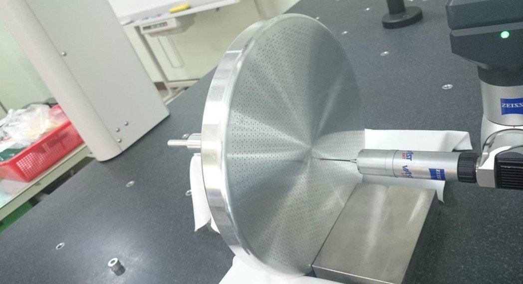 Zeiss CMM precision inspection of semiconductor showerhead